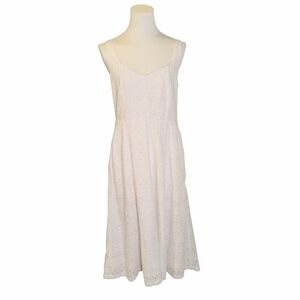 Old Navy 100% Cotton White Eyelet Smocked Summer Maxi Sundress Size Small